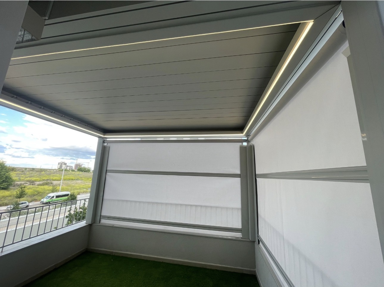 Toldos y Pérgolas en Madrid Marfil Espacios