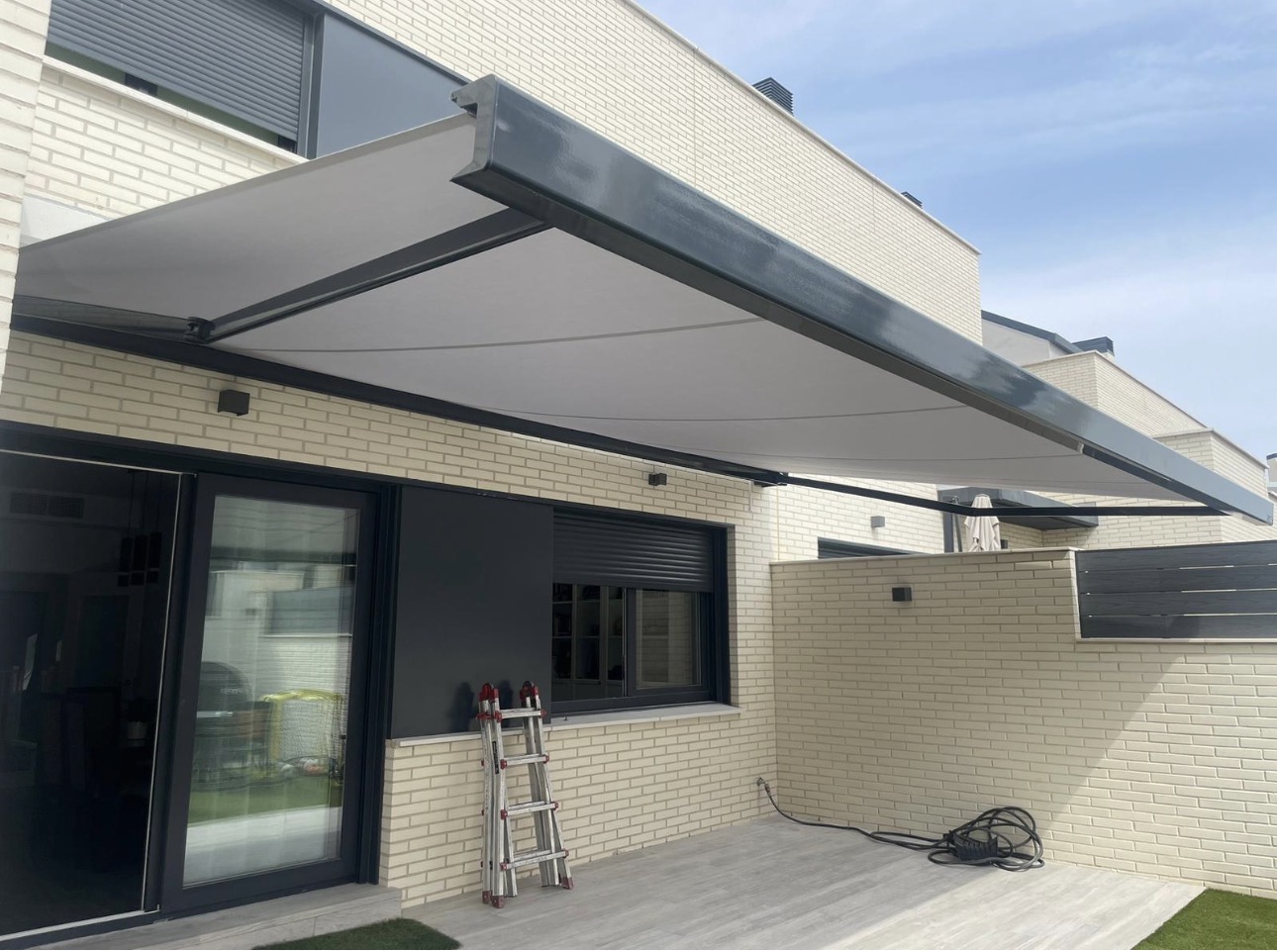 Marfil Espacios Toldos